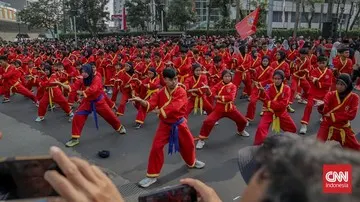 Lebih dari 6.000 Pesilat Memadati Bundaran HI saat HBKB Jakarta