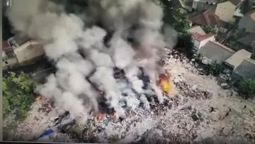 Kronologi Gugurnya Petugas Damkar Saat Padamkan Kebakaran TPS Liar di Kramat Jati