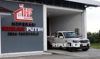 Zulkifli Hasan Luruskan Miskonsepsi Koperasi Desa Merah Putih yang Dibandingkan dengan Warung Madura