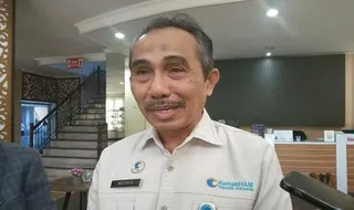 Mengapa Penahanan Ijazah Pekerja oleh Perusahaan Dikategorikan sebagai Pelanggaran HAM?