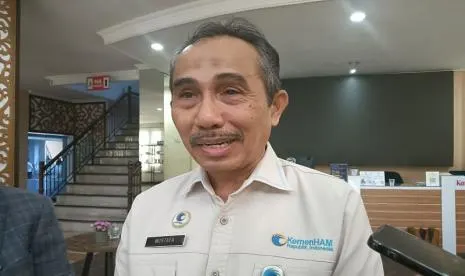 Mengapa Penahanan Ijazah Pekerja oleh Perusahaan Dikategorikan sebagai Pelanggaran HAM?