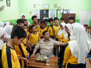 Kemdikti Saintek Ungkap Temuan Awal Skandal Makalah SSRN yang Catut Nama Prabowo