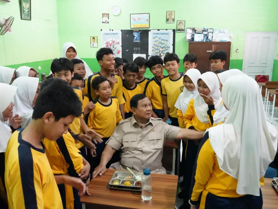 Kemdikti Saintek Ungkap Temuan Awal Skandal Makalah SSRN yang Catut Nama Prabowo