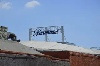 Tuntut Jaminan US$1,88 Miliar, Paramount Desak Negara Bagian AS Tanggung Biaya Penundaan Merger