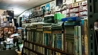 Menjaga Nyala Musik Analog dan Ruang Hangat di DU68 Bandung
