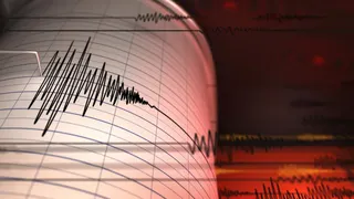 BNPB, Gempa Susulan di NTT Capai 9.765 Kejadian, Terbesar Magnitudo 6,2