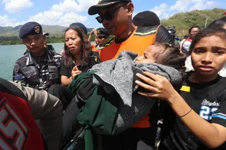Kebakaran KMP Putri Yasmin di Selat Lombok, Dua WN Australia Menjadi Korban