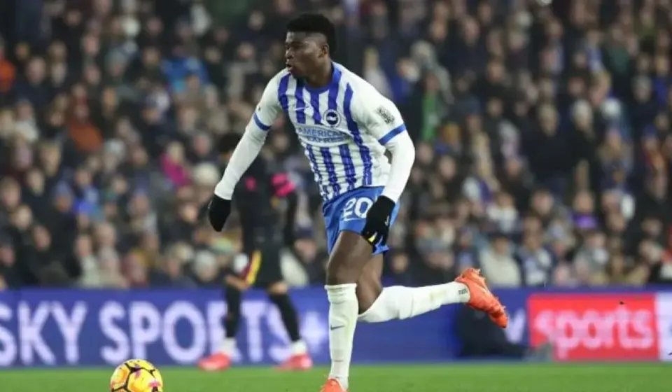 Manchester United Jajaki Transfer Carlos Baleba dari Brighton