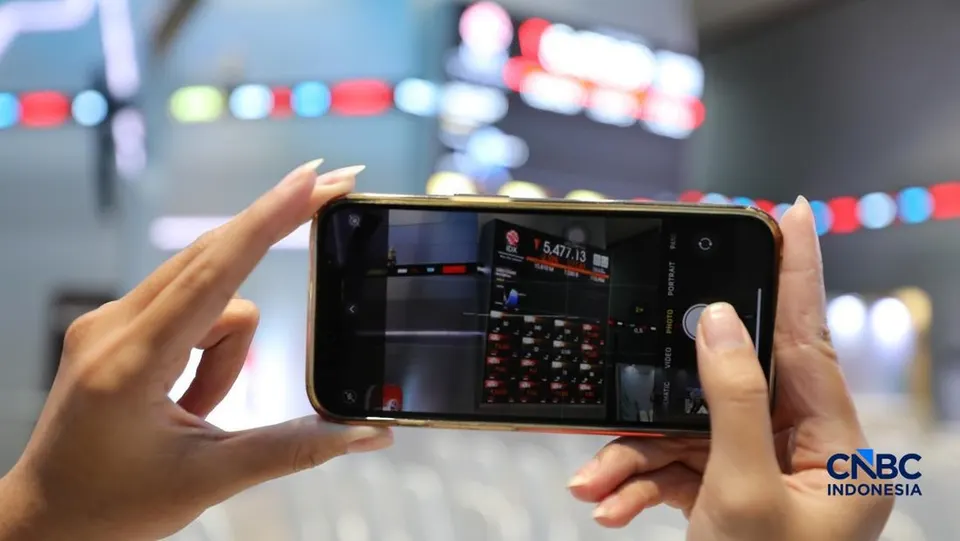 Harga Saham Naik Tajam, BEI Pantau Ketat Transaksi FAST