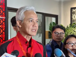 Ganjar Pranowo Tanggapi Santai Rencana Kaesang Nyaleg di Basis Puan Maharani