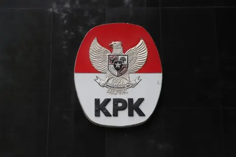 KPK Tetapkan Rektor dan Wakil Rektor Unsoed Sebagai Tersangka Pemerasan Mahasiswa Baru