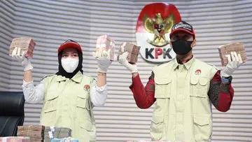 KPK Sita Uang Rp9,5 Miliar dari Saksi Kasus Suap Pajak KPP Banjarmasin