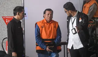 KPK Usut Dugaan Bupati Kuansing Nonaktif Potong TPP ASN hingga 50 Persen