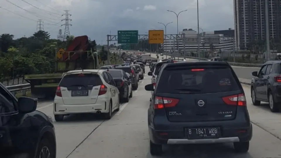Lalu Lintas Tol BSD dan Makassar Semakin Ramai, Bagaimana Operator Jalan Tol Meraup Cuan?