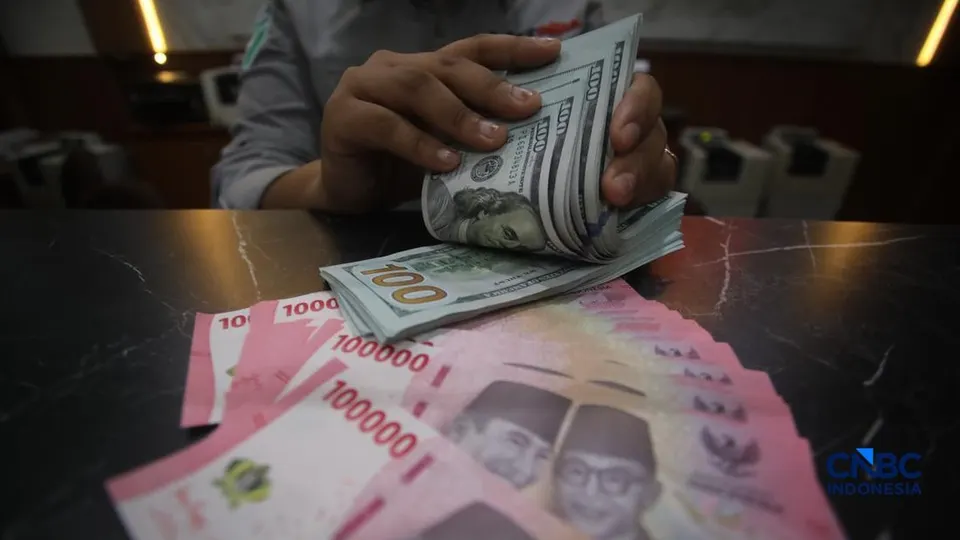 Rupiah Menguat ke Rp17.740 per Dolar AS di Tengah Pelemahan Greenback