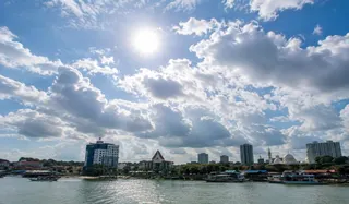 Prakiraan Cuaca Batam Hari Ini Berawan, Suhu Tembus 33 Derajat