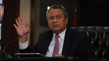 Perry Warjiyo Mundur di Tengah Perjuangan Menstabilkan Nilai Tukar Rupiah