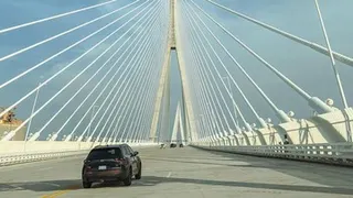 Jembatan Penghubung Kanada-AS Senilai Rp76,6 Triliun Resmi Beroperasi