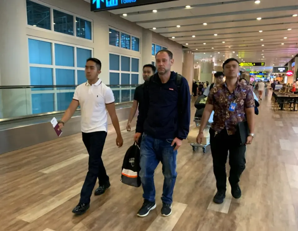 Pagi di Denpasar, Tamparan yang Mengakhiri Petualangan Tiga Tahun