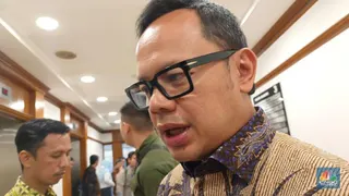 Wamendagri Bima Arya Minta Kepala Daerah Tak Buru-Buru PHK ASN Akibat Penyesuaian Anggaran