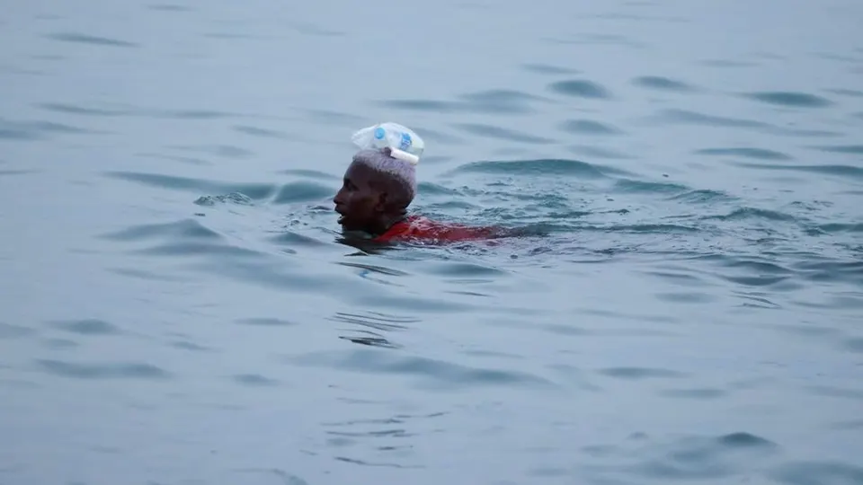 Tarung Nyawa di Laut, Ratusan Migran Nekat Terobos Perbatasan Ceuta