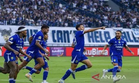 Apa yang Perlu Diketahui dari Kepindahan Gakuto Notsuda ke Persib Bandung?