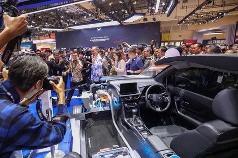 Rasio Kepemilikan Mobil di Indonesia Masih Rendah, Menperin Tekankan Optimalisasi Industri Dalam Negeri