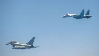 NATO Tingkatkan Kewaspadaan dan Kerahkan Jet Tempur Usai Drone Dekati Rumania