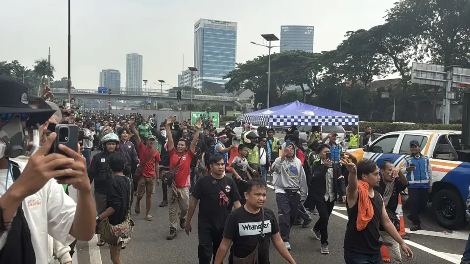 Polisi Tangkap 65 Orang Jelang Demo 27 Agustus di Depan Gedung DPR
