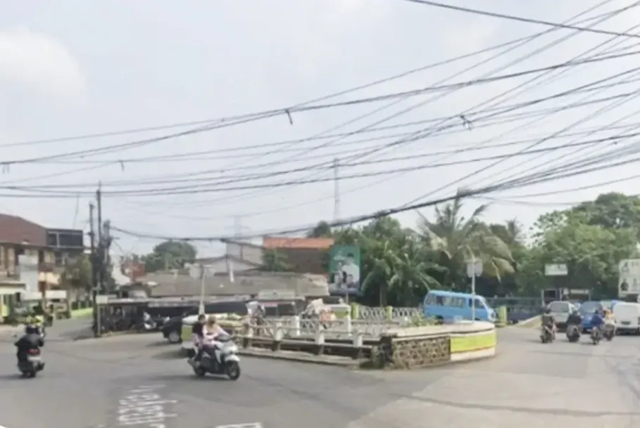 Jalan Raya Cipayung Depok Ditutup Sementara, Arus Lalu Lintas Dialihkan
