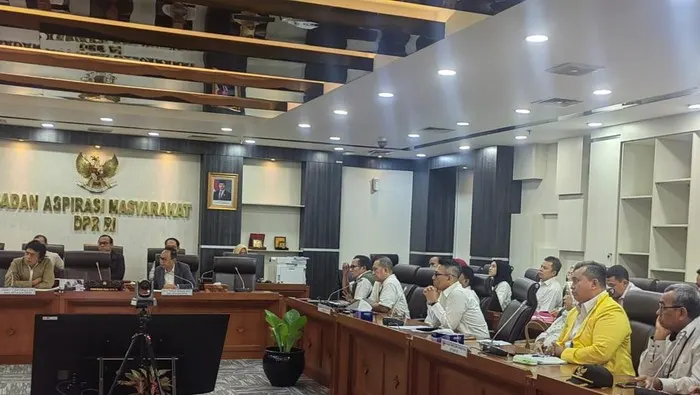 Indofarma Terima Pinjaman Rp 220 Miliar dari Bio Farma di Tengah Tunggakan Hak Karyawan