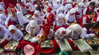 Mahkamah Konstitusi Putuskan Anggaran Makan Bergizi Gratis Harus Dipisah dari Anggaran Pendidikan Paling Lambat 2028
