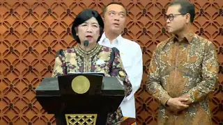 Langkah Destry Damayanti dari Lapangan Tenis hingga Memimpin Bank Indonesia