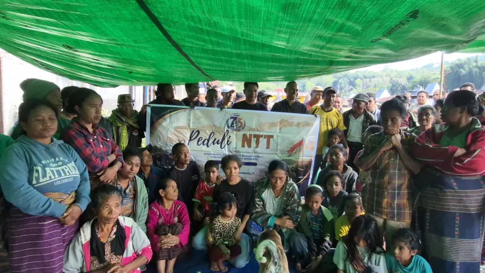 PPNK 73 Lemhannas Salurkan Bantuan Paket Sembako untuk Korban Gempa NTT