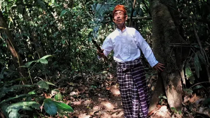 Tiga Pilar Utama Penjaga Kelestarian Hutan Leuweung Gede di Kampung Adat Kuta Ciamis