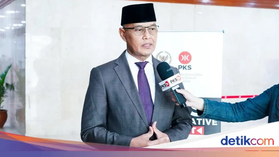 Komisi I DPR Desak Pemerintah Segera Bentuk Otoritas Pelindungan Data Pribadi