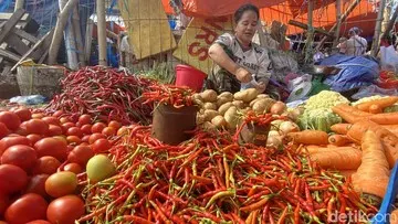 Harga Cabai Rawit Merah Naik Menjadi Rp70.450 per Kg