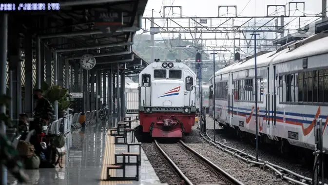 Ketika Tiket Kereta untuk Balita Dinilai Melanggar Hak Konstitusional, Aturan PT KAI Digugat ke MK