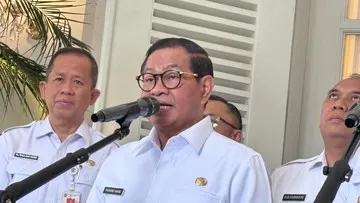 Pramono Anung Rencanakan Penataan Pagar Tinggi di Mal Jakarta demi Estetika Kota