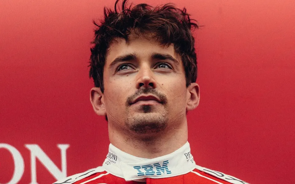 Kalah Laju dari Hamilton, Leclerc Rebut Posisi Start Lebih Baik