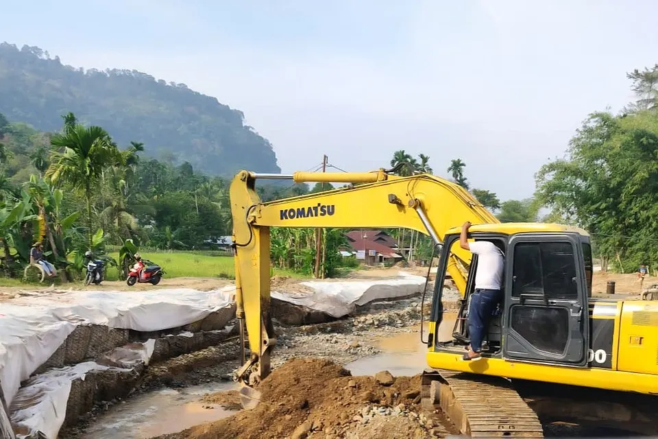 Pemko Padang Genjot Perbaikan Infrastruktur dan Jembatan Pascabencana