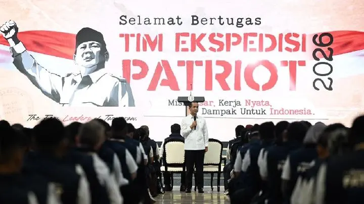 Ribuan Patriot Muda Diterjunkan untuk Membangun Kawasan Transmigrasi dari Lapangan