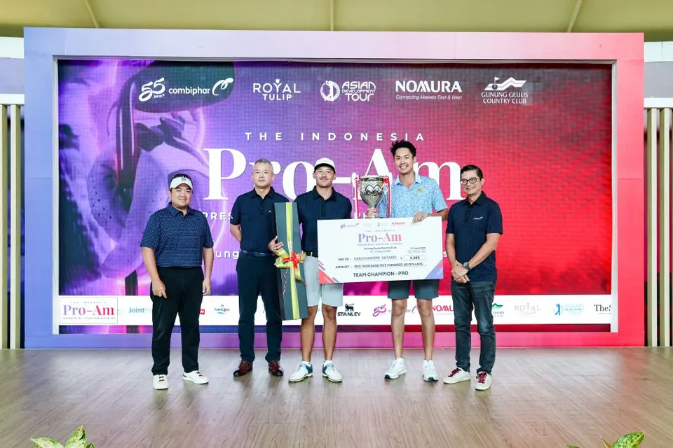 Duet Parathakorn Suyasri dan Luke Evan Moore Juara Beregu Indonesia Pro-Am 2026