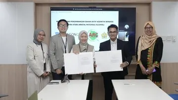 ParagonCorp dan ARC USK Teliti Potensi Nilam Aceh untuk Skincare