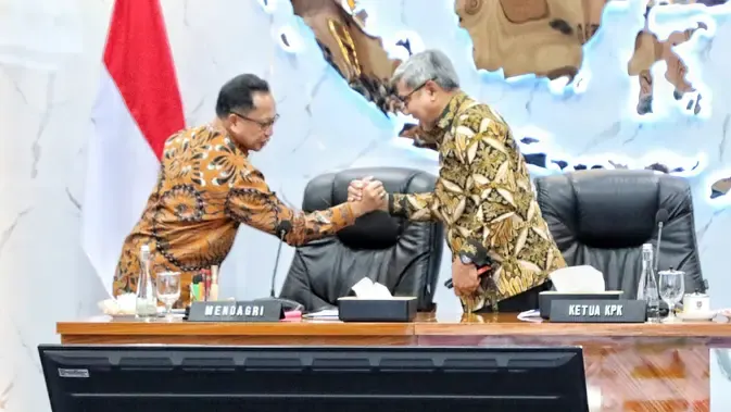 Kemendagri dan KPK Jaga Integritas Kepala Daerah Lewat 10 Klaster Kunjungan