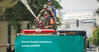 Babinsa Koramil Tambora Latih Kesiapsiagaan Hadapi Kebakaran dengan Water Cannon