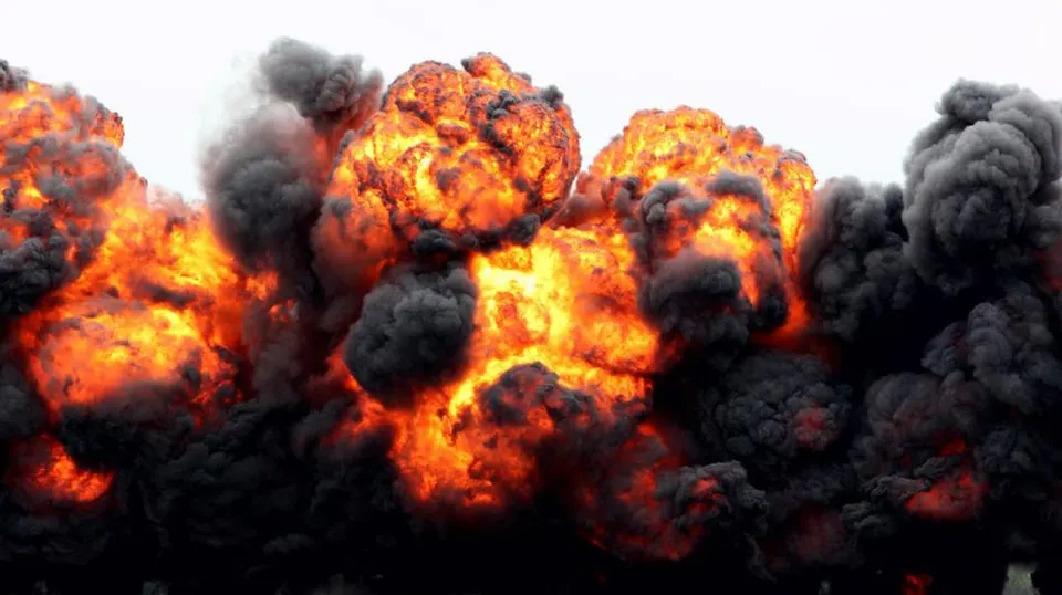 Pabrik Plastik PT Batik Building Material di Serang Terbakar