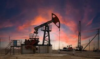 Harga Minyak Dunia Melonjak Lebih dari 3 Persen Menyusul Penurunan Stok AS dan Spekulasi Kebijakan OPEC+