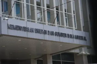 ESDM Proyeksikan Kebutuhan 760 Ribu Tenaga Kerja Hijau di Sektor Ketenagalistrikan