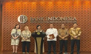 Pasar Cermati Independensi Bank Indonesia Pasca Rencana Mundurnya Perry Warjiyo